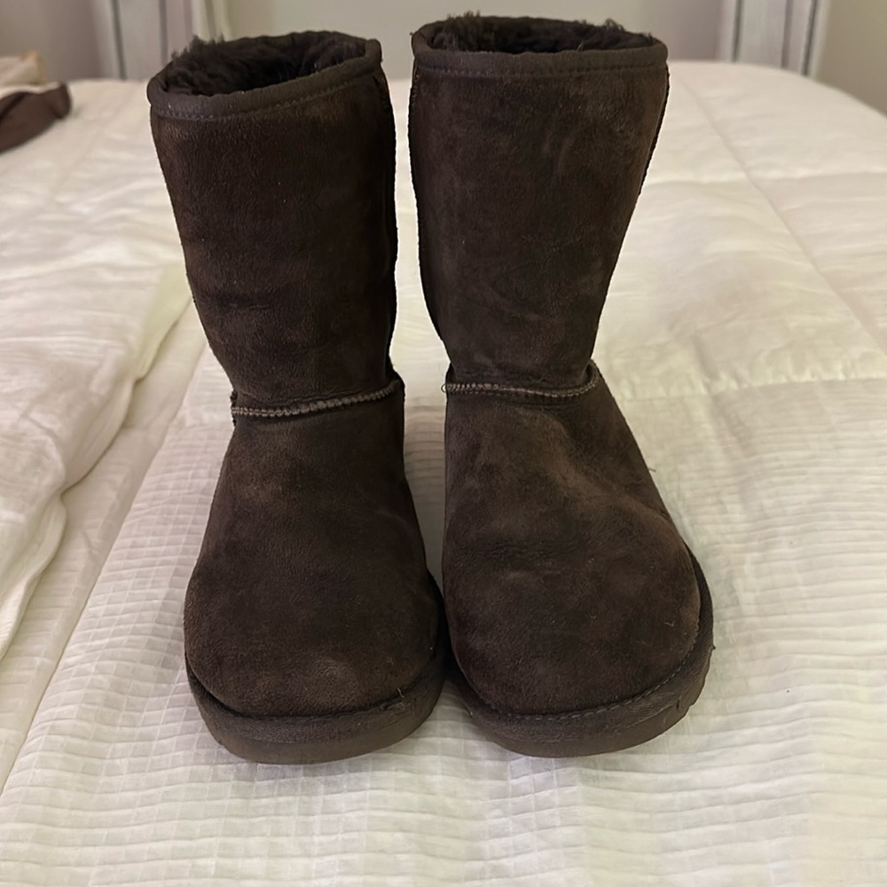 Ugg brown boots